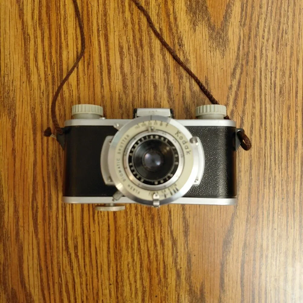 Vintage Kodak 35 Camera Anastigmat 51mm f/4.5– Untested for PARTS/REPAIR